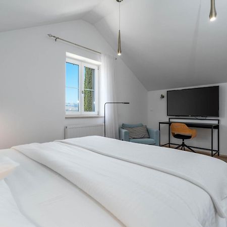 New Villa Ani! Traditional And Luxurious 4-Bedroom Villa With Heated Pool And Sea Views ポスティレ エクステリア 写真