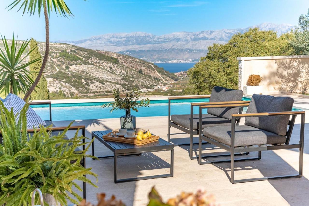 New Villa Ani! Traditional And Luxurious 4-Bedroom Villa With Heated Pool And Sea Views ポスティレ エクステリア 写真