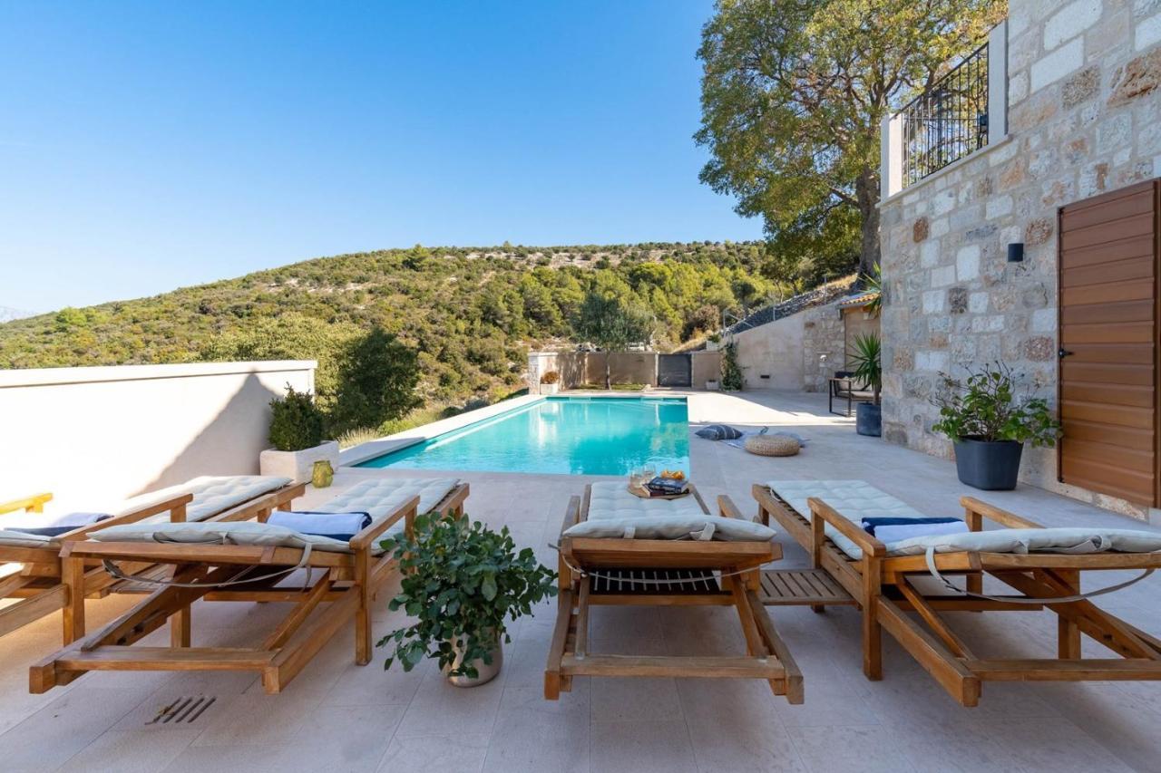 New Villa Ani! Traditional And Luxurious 4-Bedroom Villa With Heated Pool And Sea Views ポスティレ エクステリア 写真