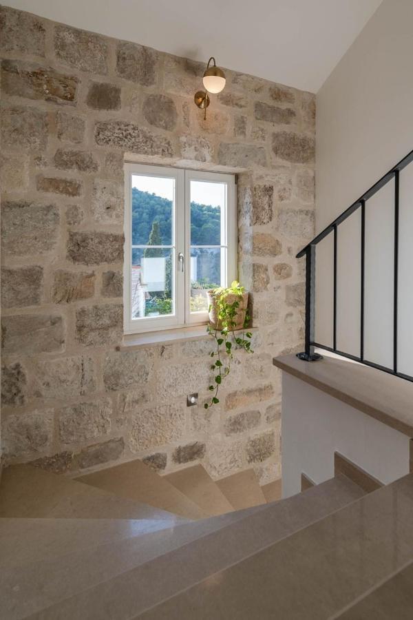 New Villa Ani! Traditional And Luxurious 4-Bedroom Villa With Heated Pool And Sea Views ポスティレ エクステリア 写真