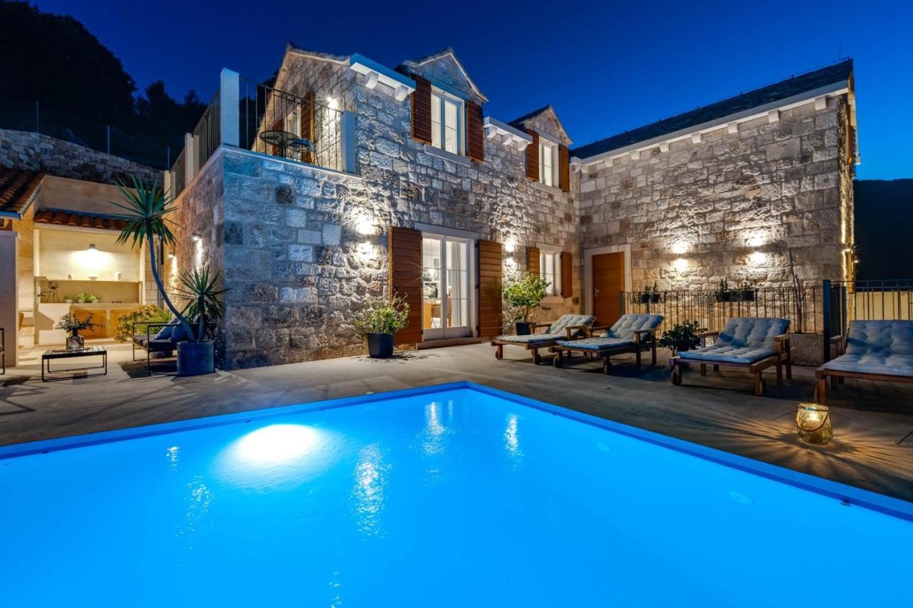 New Villa Ani! Traditional And Luxurious 4-Bedroom Villa With Heated Pool And Sea Views ポスティレ エクステリア 写真